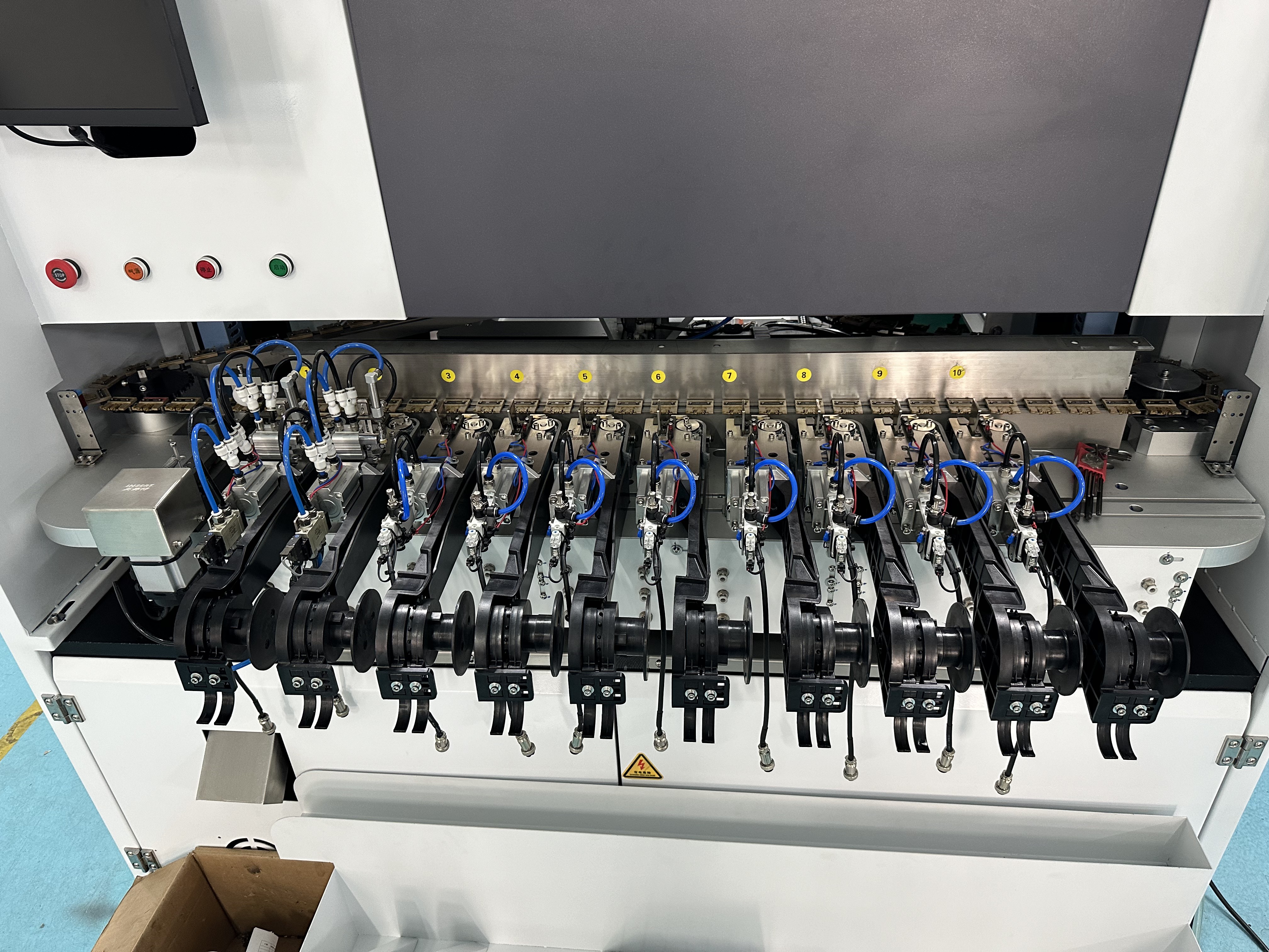 S4000 radial insertion machine rear station view